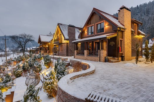 Hidden Luxury Lodges in the Mountains