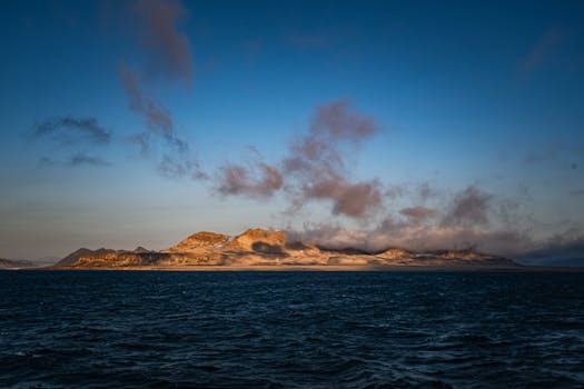Arctic Horizon Resorts in Norway Svalbard Polar Grandeur