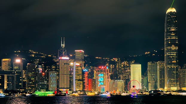 Harbourfront Luxury Hotels in Hong Kong Kowloon Skyline Views